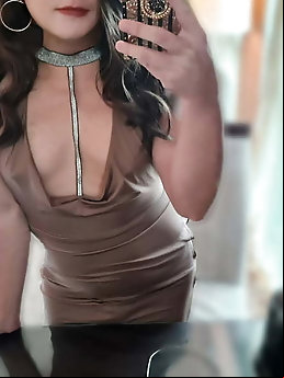 Dazzling ladyboy tart is posing undressed on photo