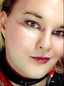 Flawless shemale trollops are exposing their hot lines